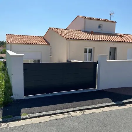 Bel Appartement Chez Particulier Calme Et Piscine Royan Exterior foto